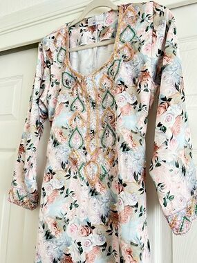 Floral Printed Long Sleeve Maxi Dress - Blush & White